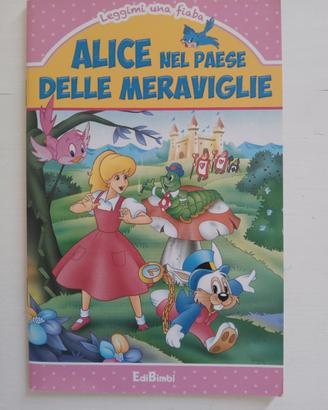 Fiaba Illustrata Alice Nel Paese Delle Meraviglie 