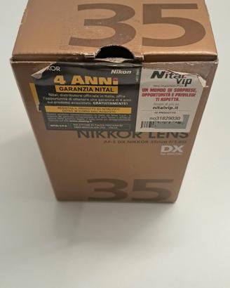 nikon dx  af-s 35mm 1:1.8