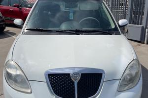Lancia Ypsilon 1.2 Argento