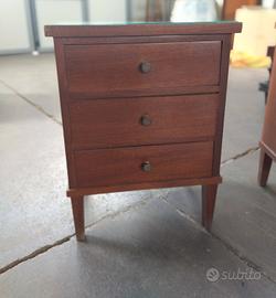 Comodini anni 50 -60