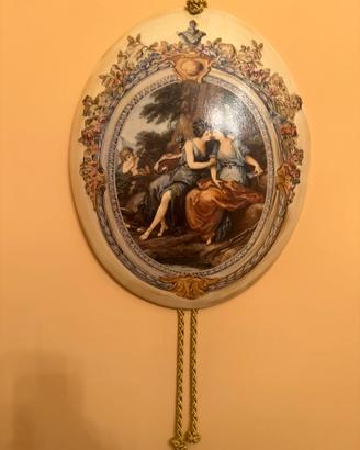 Coppia di Placche Ovali Decorative Vintage