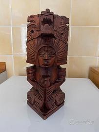 Totem legno messicano