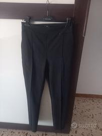 pantaloni neri elisabetta franchi 