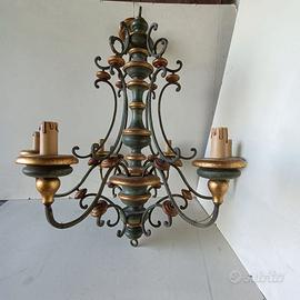 Lampadario Antico di Pregio