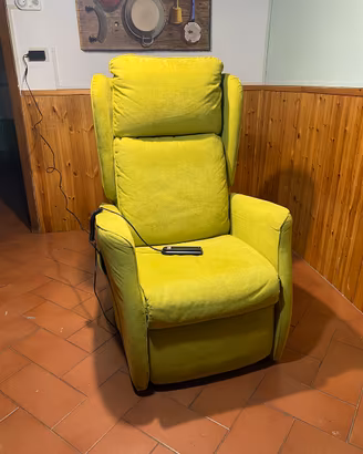 Poltrona relax elettrica alzapersona