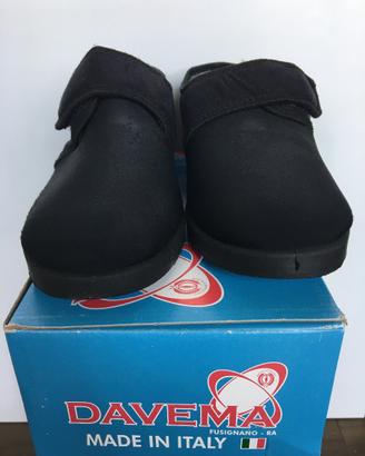 Pantofole per anziani da uomo