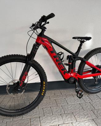 E-bike Trek Rail 9.8 Carbon