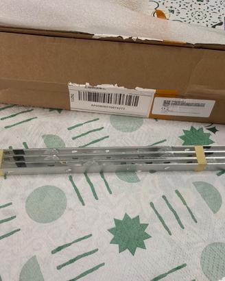 strisce led per tv akai 39”