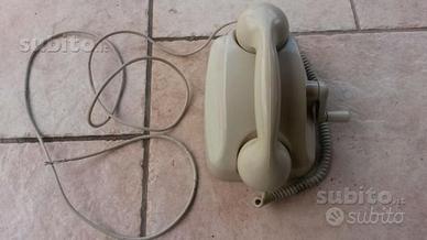 Vintage Cranck Phone