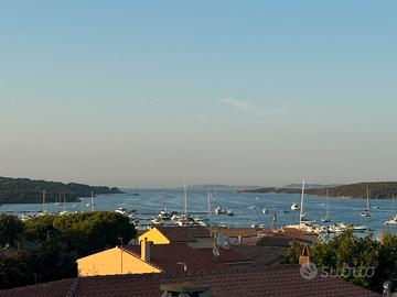 Casa indipendente vista mare Porto Pozzo S.Teresa