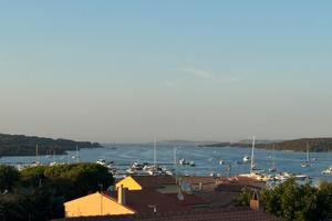 Casa indipendente vista mare Porto Pozzo S.Teresa