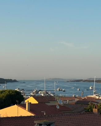 Casa indipendente vista mare Porto Pozzo S.Teresa