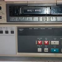 Videoregistratore SVHS- .  JVC BR S622E