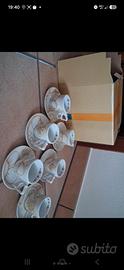 Set tazzine e piattini thun
