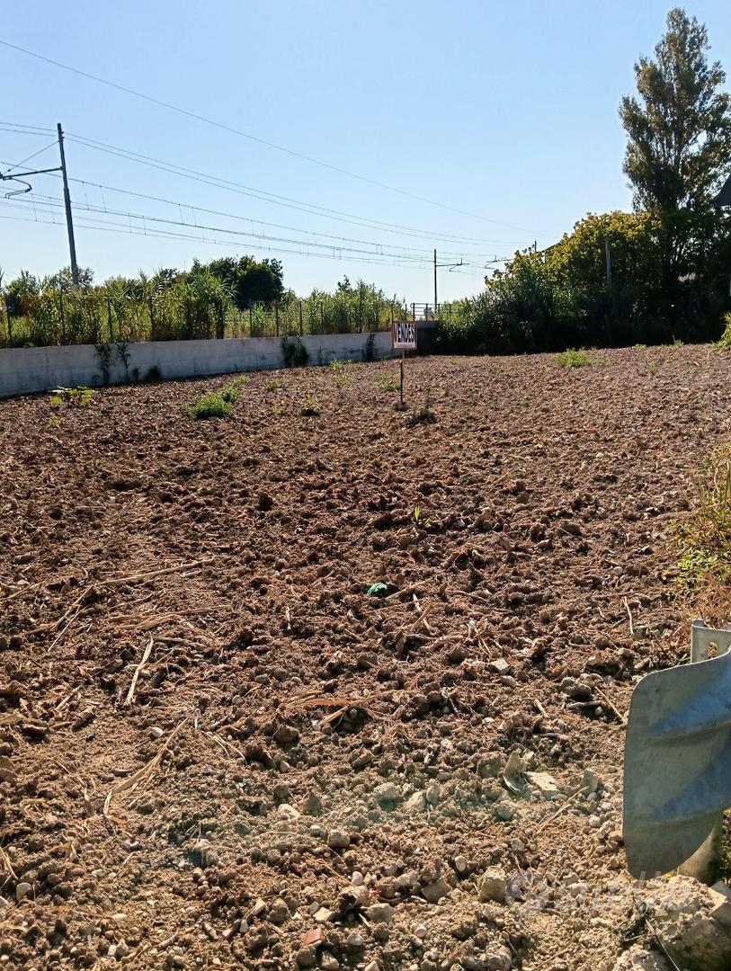 Terreno 750 mq - Vista 4