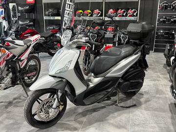 Piaggio Beverly 350 2019 usato garantito WDR MOTO