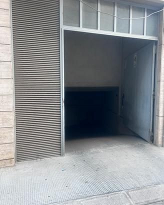 Ampio garage - posto per 2 auto