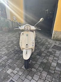 Vespa Primavera 50