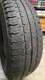 Gomme Michelin 225/75 R16CP
