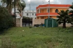 Suolo edificabile in Novoli ( angolo via Campi)