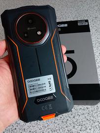 Doogee Fire 5 (NFC - 6,6'' - 12/64Go - 13500mAh)