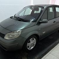 RENAULT Scenic 1.9 dCi Luxe Privilège 120cv