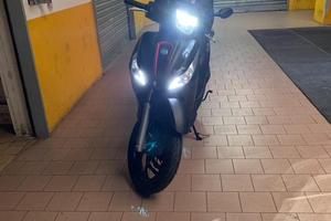 MEDLEY 125 S