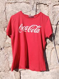 magliettina coca cola taglia M come nuova 