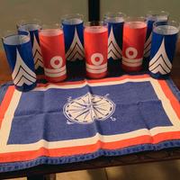 Bicchieri, tovaglia e tovaglioli stile marina vint