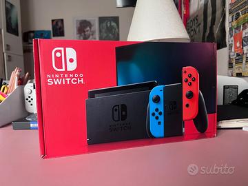 Nintendo Switch con 2 Giochi, Accessori e Custodia