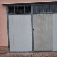 Portone metallico per garage 2,40x h 2,30