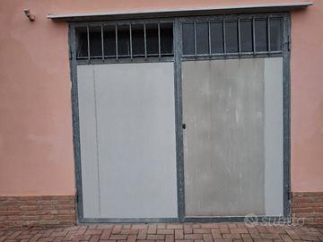 Portone metallico per garage 2,40x h 2,30