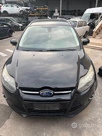 FORD FOCUS 1.6 D - ANNO 2014 - PER RICAMBI