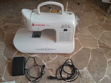 Macchina da cucire Singer One