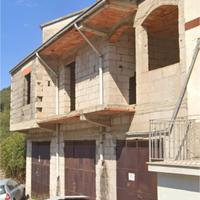 Rustico con 3 garage