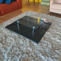 Tavolino in granito e vetro