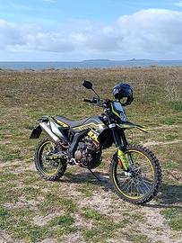 Mondial SMX 125E