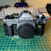 Canon AE1 Program + lenti (50, 80-200, 400)