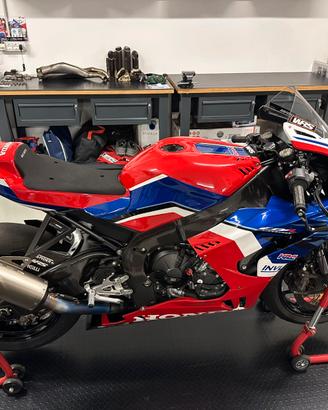 Accessori racing Honda CBR 1000 RR R