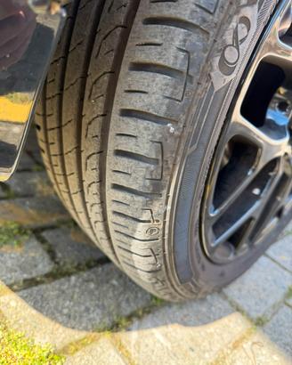 Gomma anteriore Smart misura 185/50 R 16 V