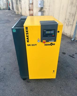 Compressore aria a vite con essiccatore Kaeser