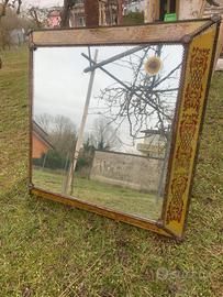 specchio di grandi dimensioni per arredare negozio