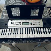 pianola elettronica con alimentatore Yamaha 