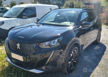Peugeot 2008 II 2020 1.5 bluehdi Allure Pack
