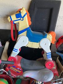 Cavallo cavalcabile chicco