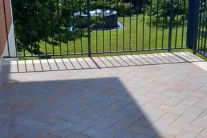 CAVE TRILOCALE ARREDATO Con BALCONE