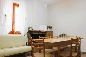 CASA SEMINDIPENDENTE A GROTTAMMARE