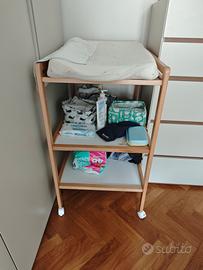 Fasciatoio carrellato  in legno di faggio