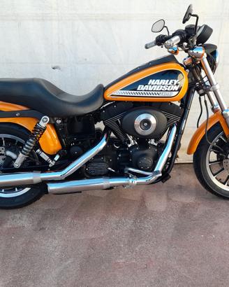 Hrley Davison Dyna Suer Glide Sport