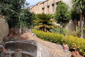 Altofonte ampio 5 vani con giardino